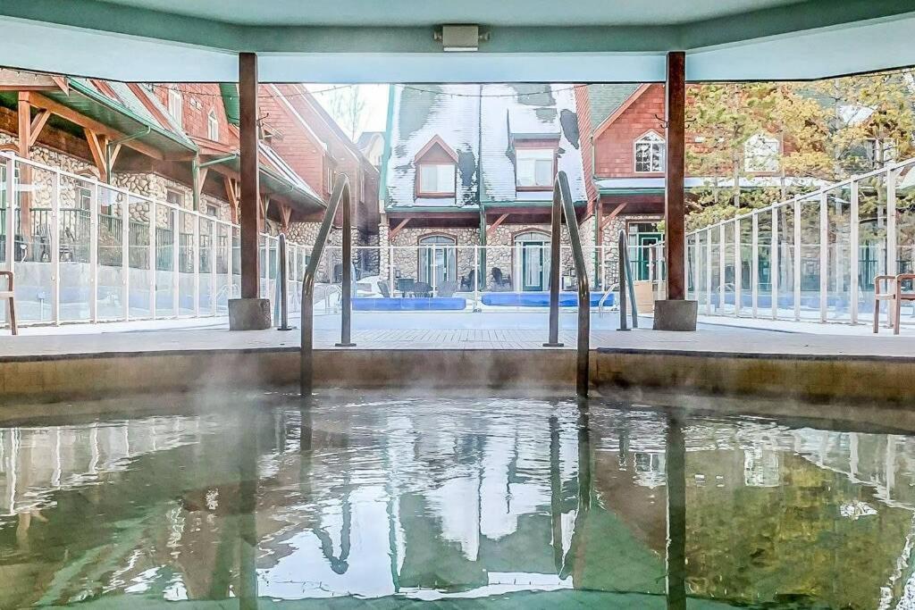 Mystic Getaway Appartement Canmore Buitenkant foto