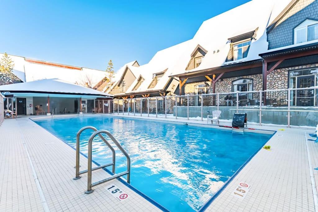 Mystic Getaway Appartement Canmore Buitenkant foto